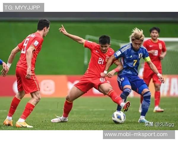 U22国足角球失利遭反击无奈战术犯规主裁判未出示黄牌解析